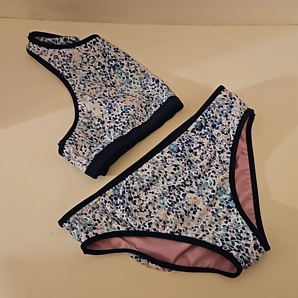 Eddie Bauer Girls L 2-piece Reversible Swimsuit Navy Blue Polka-dot and Purple
